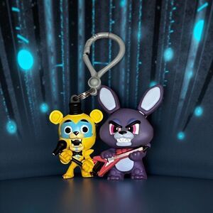 FNAF Glamtock Freddy Backpack Clip & Funko 2015 Mystery Bonnie Guitar Figures B1